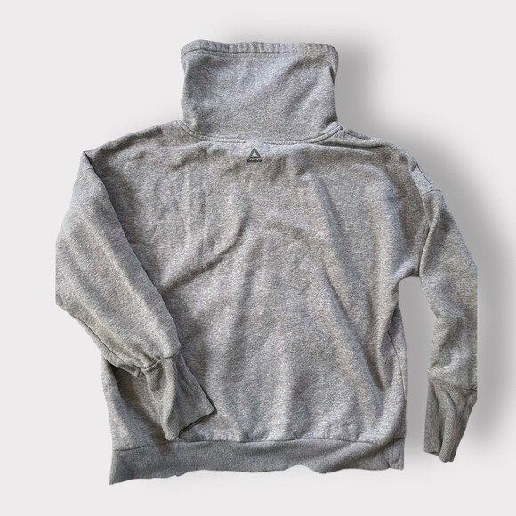 Grey Reebok Sweatshirt Large - Picture 3 of 8